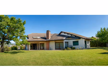 maison d'architecte à vallieres sur fier.