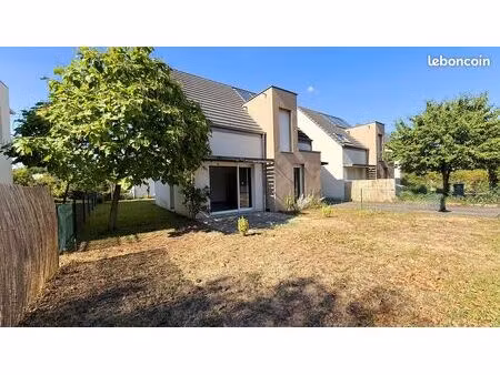 villa 5 pièces 105 m²