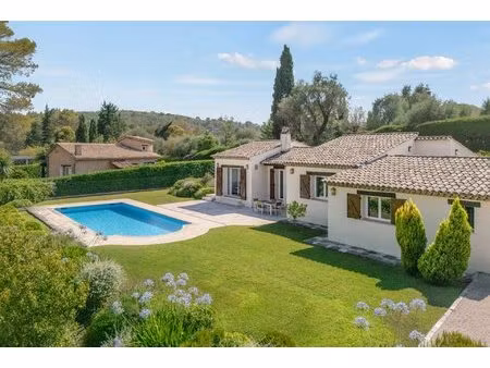 villa provençale de plain-pied avec piscine tourrettes-sur-loup