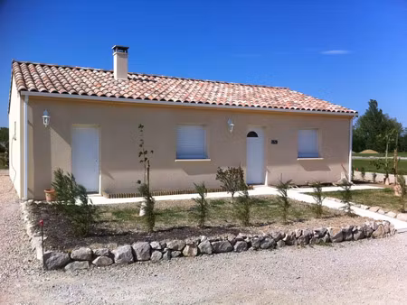 location maison 3 pièces 69 m² à saint-seurin-de-cursac (33390)