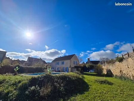 maison 4 chambres avec piscine