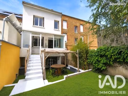 maison 4 pièces 94 m²