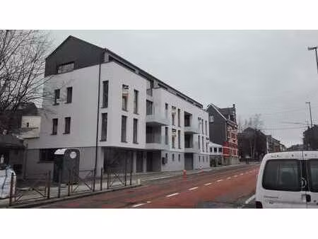 appartement récent  deux chambres et garage fermé