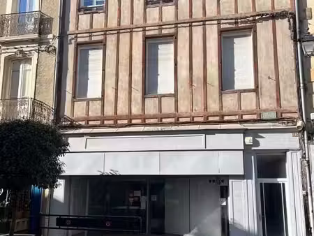 immeuble 10 pièces 400 m²