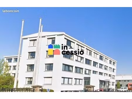 bureaux 1 454 m²
