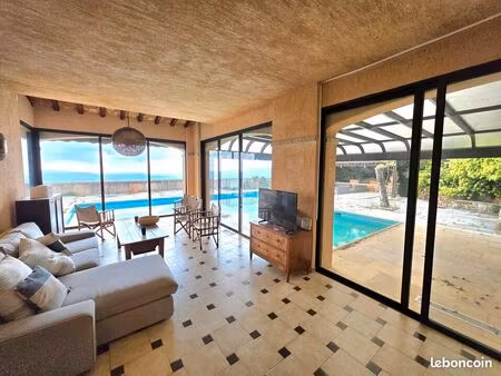 hotel 1153 m² peymeinade