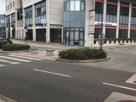 local commercial à louer