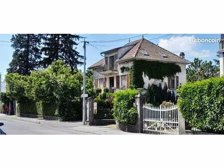 maison traditionnelle centre ville