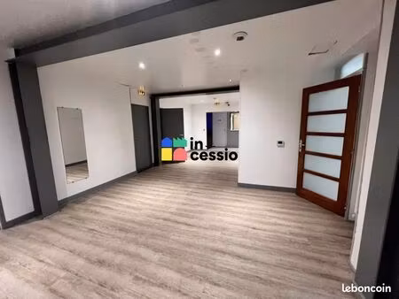 bureaux 180 m²