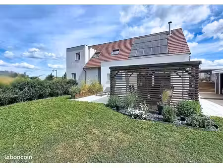 maison 7 pièces 172 m²