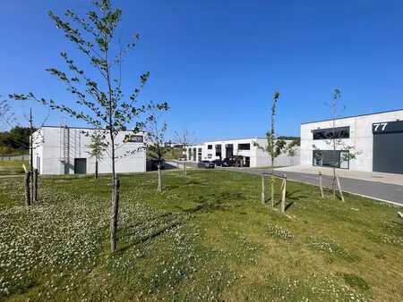 bâtiment pme 337 60 m² à louer charleroi