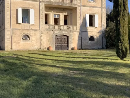 vente appartement 5 pièces 215 m² à uzès (30700)  630 000 €