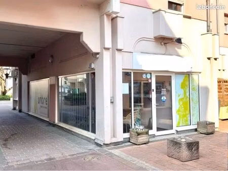 mulhouse hypercentre piéton local commercial ou professionnel toutes activités sauf restau