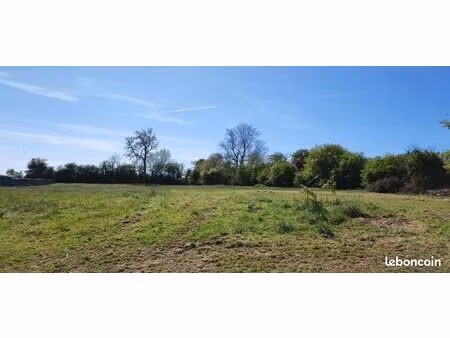 terrain 633 m² parfouru-sur-odon