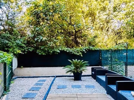 appartement t2 jardin + terrasse