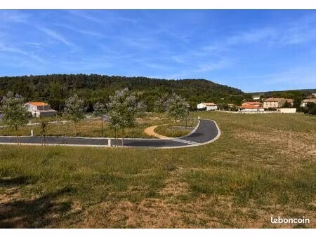 terrain 600 m² villeneuve minervois