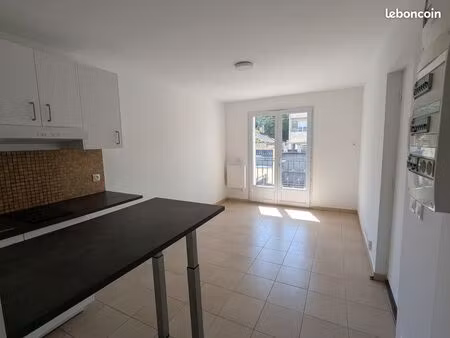 appartement f2 - secteur résidentiel