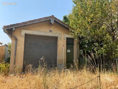garage