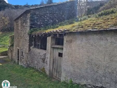 grange 1 pièce 50 m²