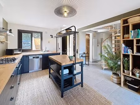 maison rénovée  en duplex à 100m de la mer