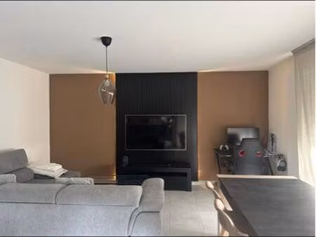 t3 appartement avec terrasse et jardin