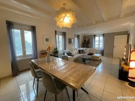rare à colmar : duplex lumineux 120m²  terrasse  garage   copropriété sécurisée  proche éc