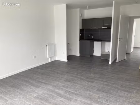 appartement 3 pièces 62 m²