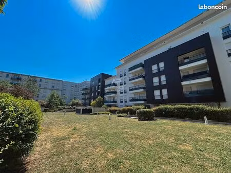 appartement 5 pièces 86 m²