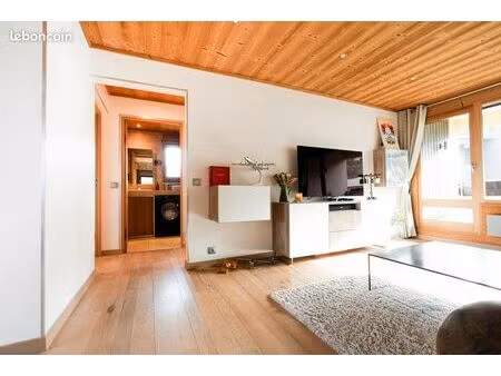 t3 70 m² rénové avec cave  cellier et parking