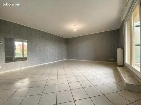 appartement 3 pièces 77 m²