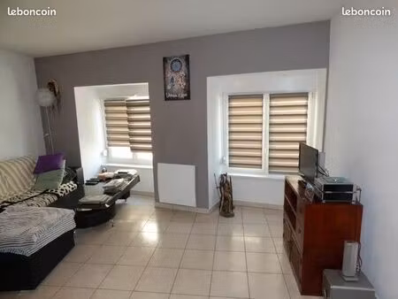location t2 de 58 m2 au centre-ville