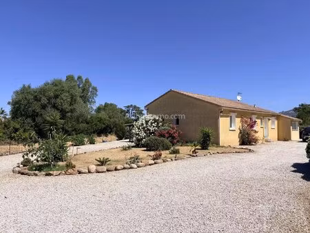 belle villa avec piscine