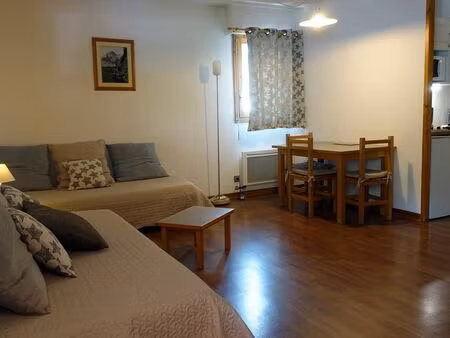 studio 32 m2