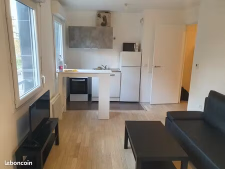 appartement 30 m2 t1 meublé cergy le haut