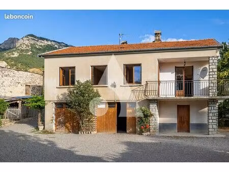 maison 5 pièces 103 m²