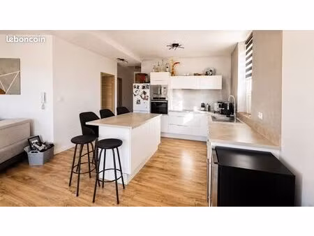 appartement 3 pièces 67 m²