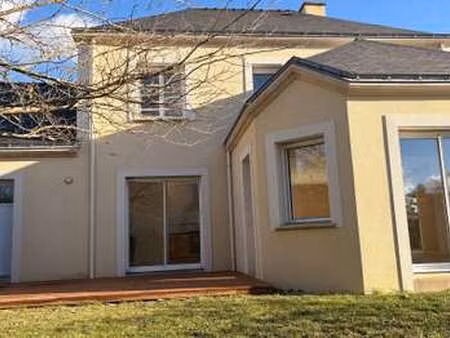 location maison à sautron (44880) : à louer / 156m² sautron