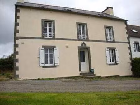 location maison à pleyben (29190) : à louer / 107m² pleyben