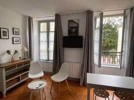 location appartement t1 à bayeux centre et est (14400) : à louer t1 / 29m² bayeux centre e