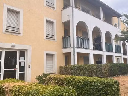 appartement 5 pièces  3 chambres quartier des capucins