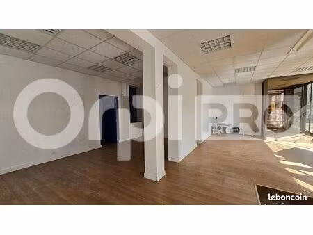 local commercial 172 m²