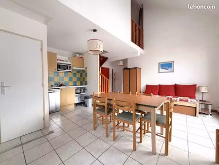 t4 duplex - parking couvert