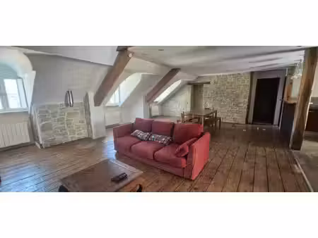 appartement de charme – ancien rénové avec goût