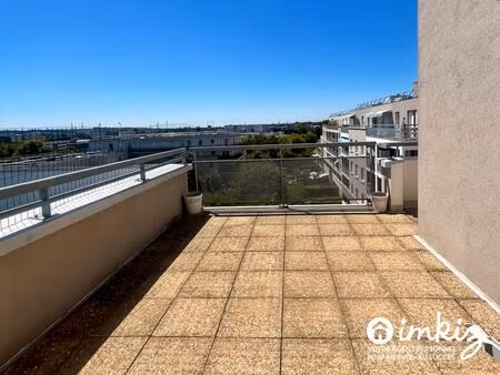 appartement 2p dernier étage terrasse et box