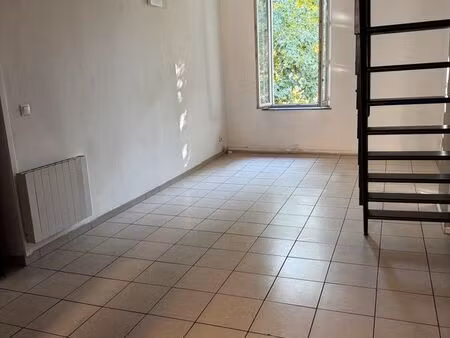 duplex t2 - centre-ville narbonne