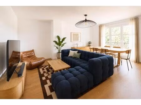 à vendre - appartement avec balcon & parking en sous-sol