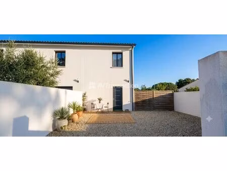 33500 arveyres - maison recente 85m² 3 chambres et 200m² jardin