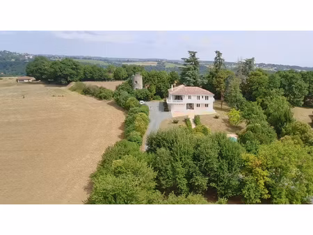 agen - belle villa avec piscine et terrain