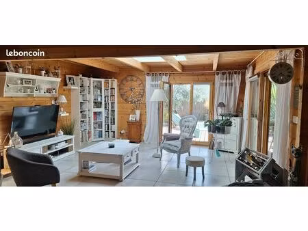 maison hors lotissement dans un cadre idyllique