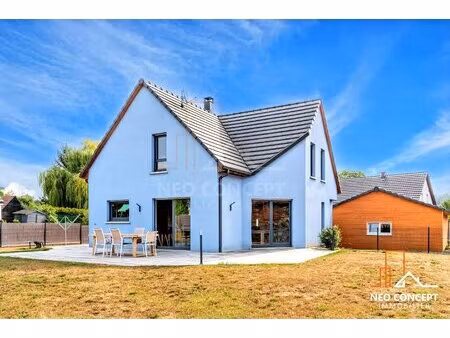 maison contemporaine de 2012 sur 10 ares – 3 chambres  grande terrasse avec grand carport